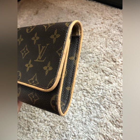 Vintage LV Pochette GM - Picture 4 of 10